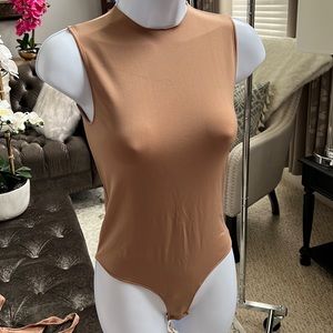 Skims bodysuit/shaper